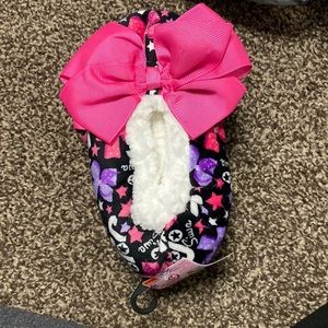JoJo Siwa Fuzzy Bubba slipper socks